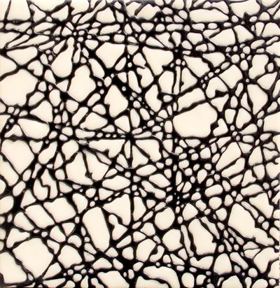 Cellulare, colle termofusibili su tavola (1999)