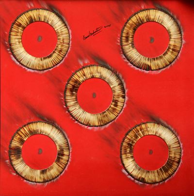 Dessin de feu sur table rouge (fiammiferi bruciati su tavola), 2008